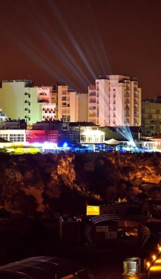 T3 Alex,Moderno Iluminado E Amplo,Excelente Local Apartment Portimao